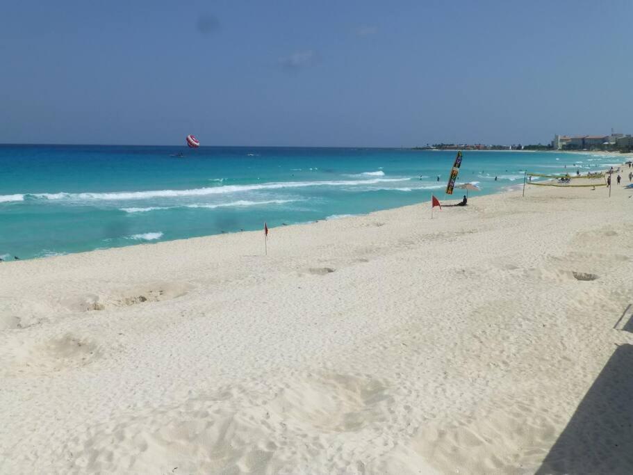 Great Price, Beautiful Beach And Pool, 1 Bedroom Cancun Ngoại thất bức ảnh